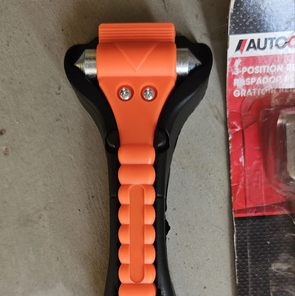 Auto Lot - Picture 2 of 7